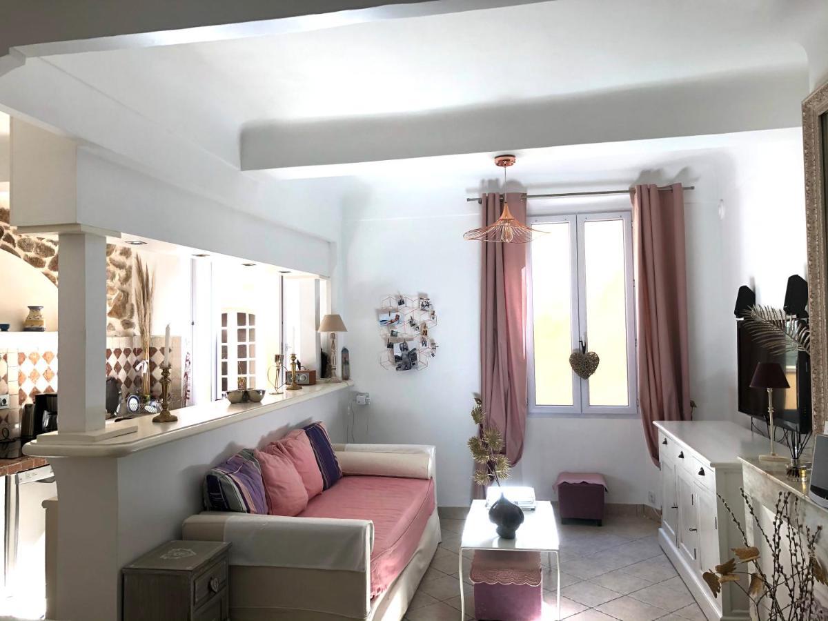 Appartement De Charme Au Coeur De سان تروبيه المظهر الخارجي الصورة